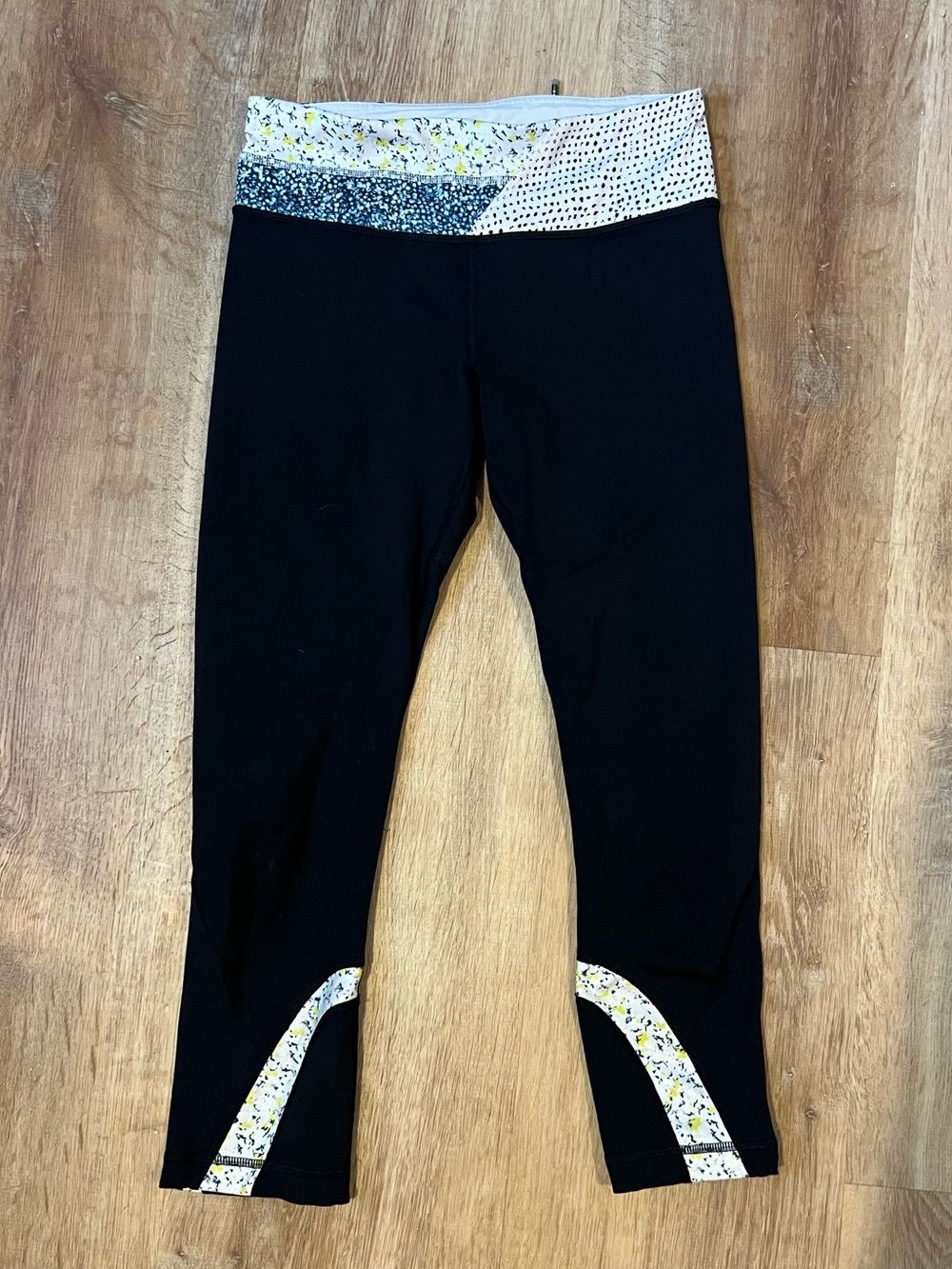 lululemon athletica Black Capri Leggings with Printed Waistband and Hem Accents